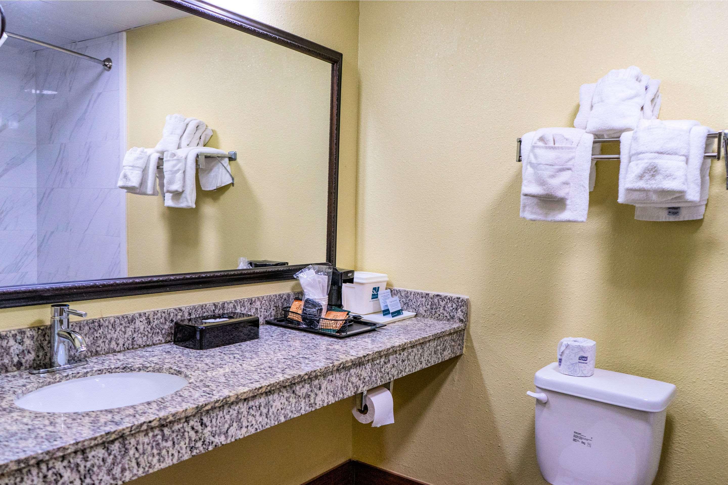Quality Inn Whiteville North Extérieur photo