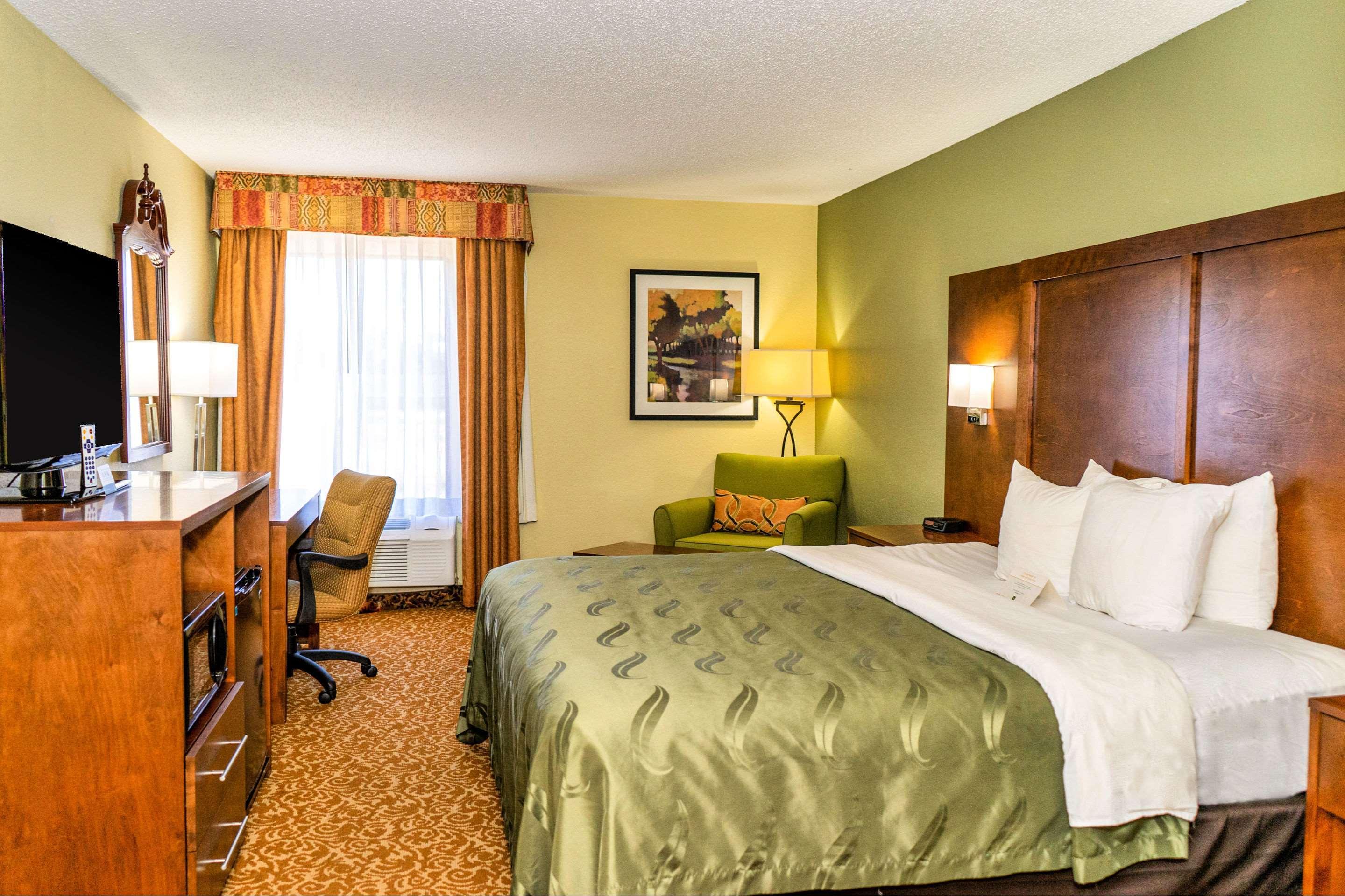 Quality Inn Whiteville North Extérieur photo